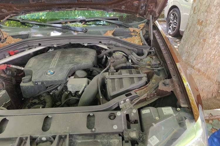 Used BMW X3 2016 sDrive20i Engine Bay Left