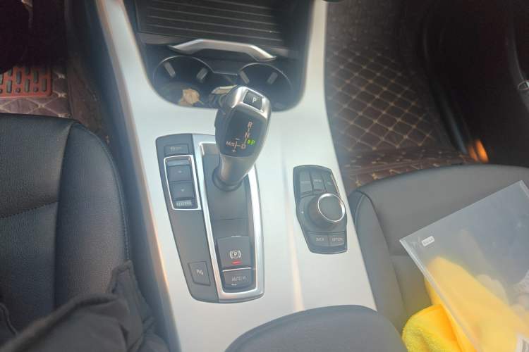Used BMW X3 2016 sDrive20i Gear Lever