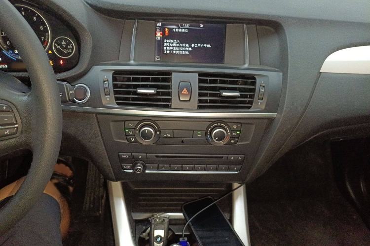 Used BMW X3 2016 sDrive20i Audio And AC Panel