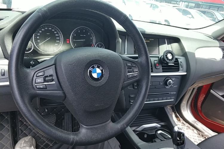 Used BMW X3 2016 sDrive20i Center Console