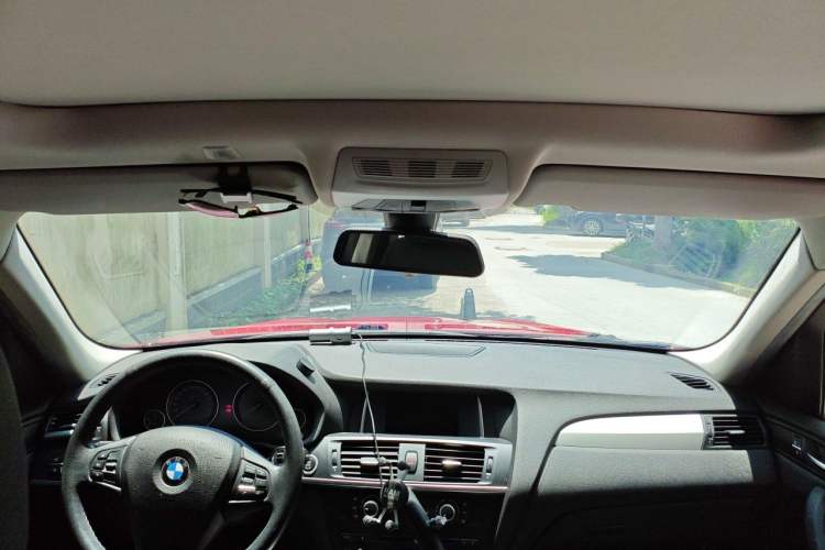 Used BMW X3 2016 sDrive20i Headliner