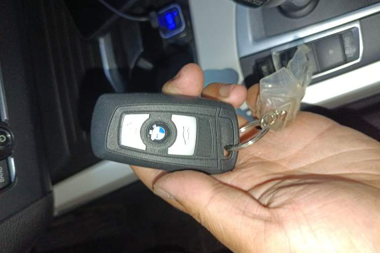 Used BMW X3 2016 sDrive20i Interior 1