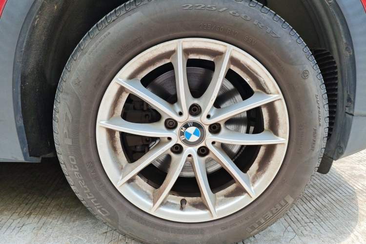 Used BMW X3 2016 sDrive20i Right Front Wheel Hub