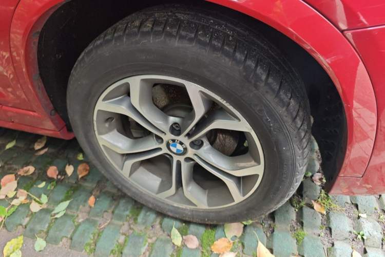 Used BMW X3 2016 xDrive20i M Sport Edition Right Front Wheel Hub