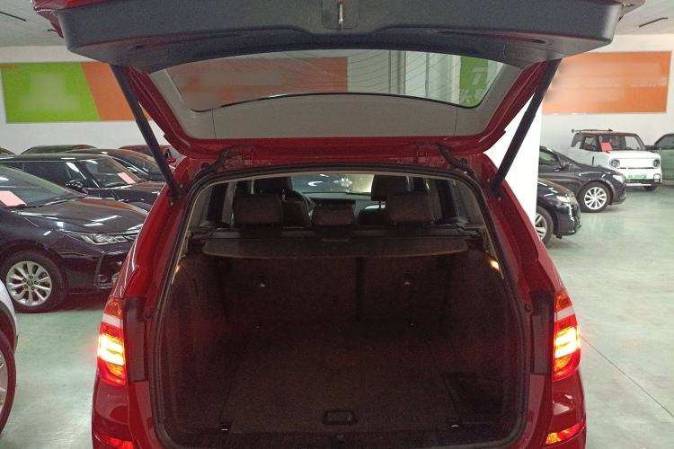 Used BMW X3 2016 sDrive20i Trunk