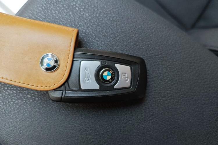 Used BMW X3 2016 sDrive20i Vehicle Key