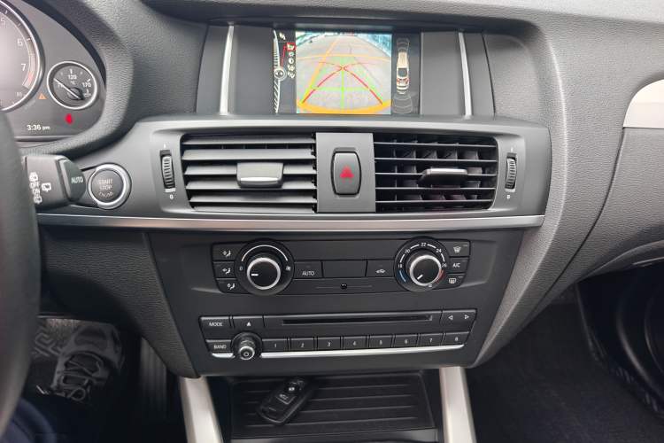 Used BMW X3 2016 sDrive20i Audio And AC Panel