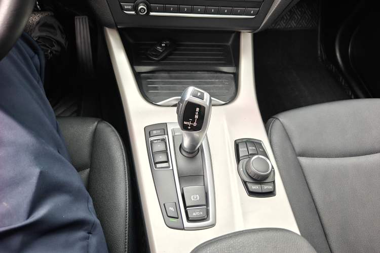 Used BMW X3 2016 sDrive20i Gear Lever