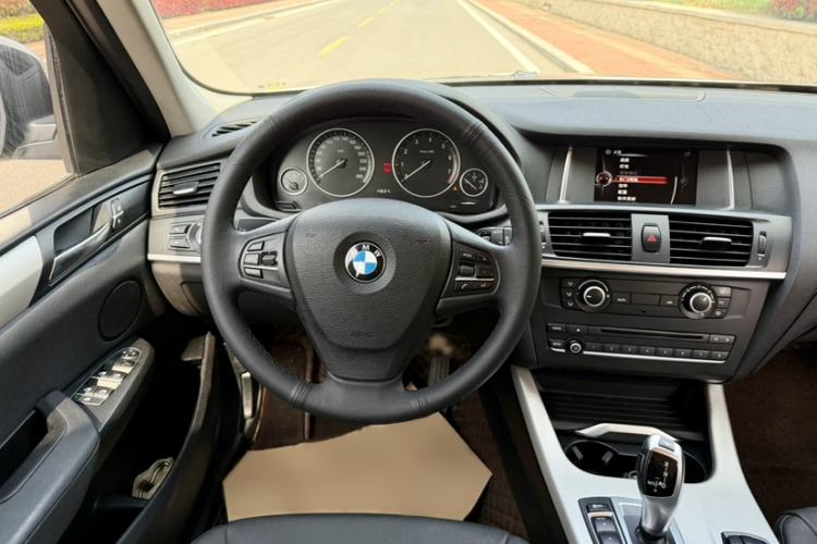 Used BMW X3 2016 sDrive20i Interior 2
