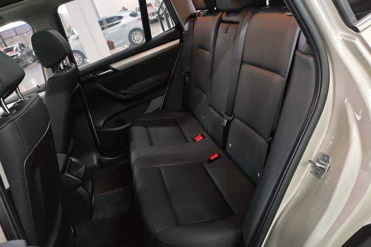 Used BMW X3 2016 sDrive20i Left Rear Seat