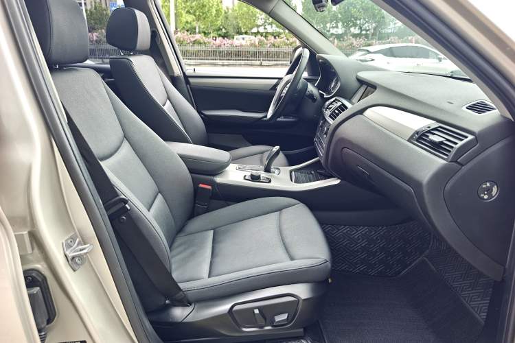 Used BMW X3 2016 sDrive20i Right Front Seat