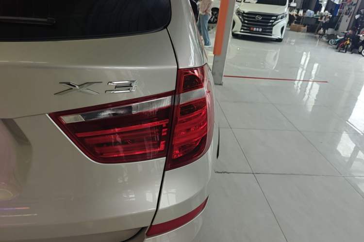 Used BMW X3 2016 sDrive20i Right Rear Taillight