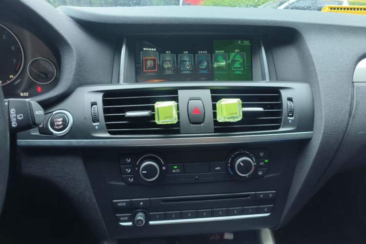 Used BMW X3 2016 sDrive20i Audio And AC Panel