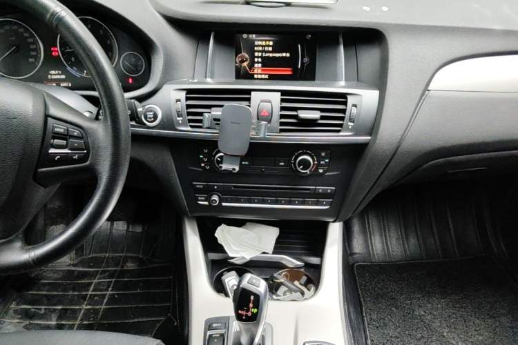 Used BMW X3 2016 sDrive20i Audio And AC Panel