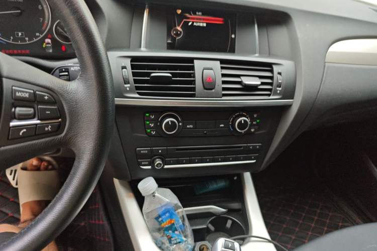 Used BMW X3 2016 sDrive20i Audio And AC Panel