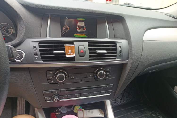 Used BMW X3 2016 sDrive20i Audio And AC Panel