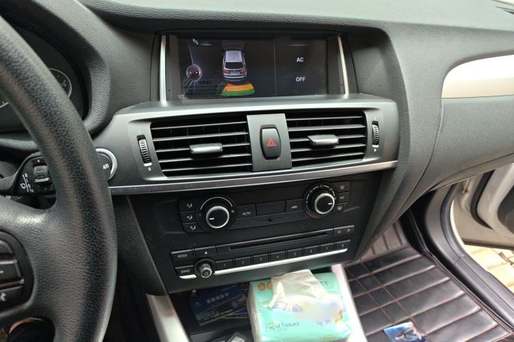 Used BMW X3 2016 sDrive20i Audio And AC Panel