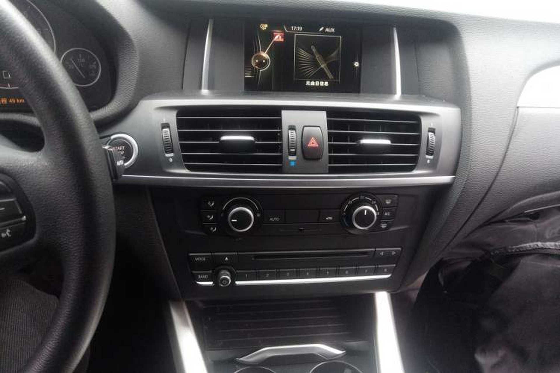 Used BMW X3 2016 sDrive20i Audio And AC Panel