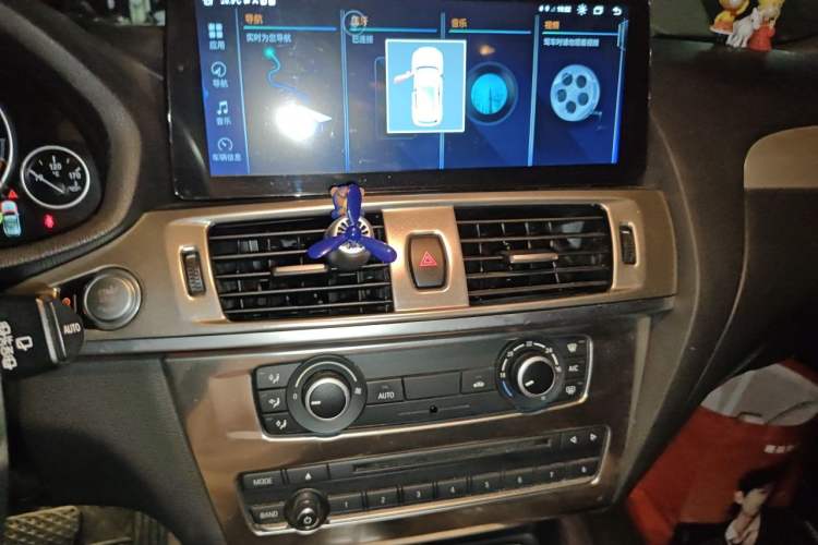 Used BMW X3 2016 sDrive20i Audio And AC Panel