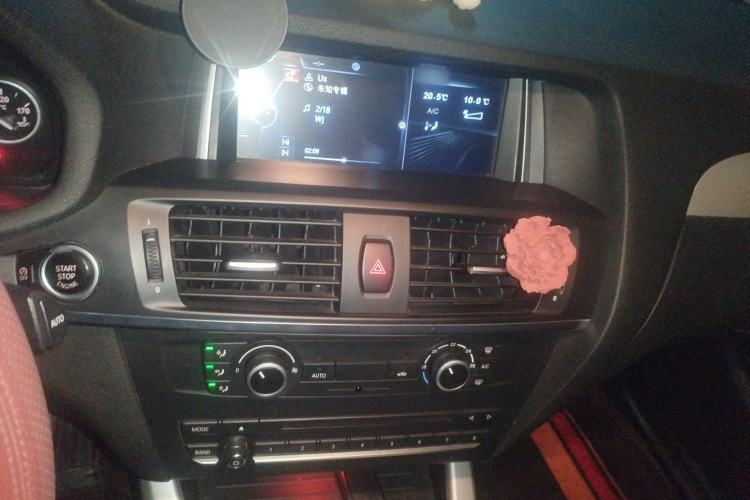 Used BMW X3 2016 sDrive20i Audio And AC Panel