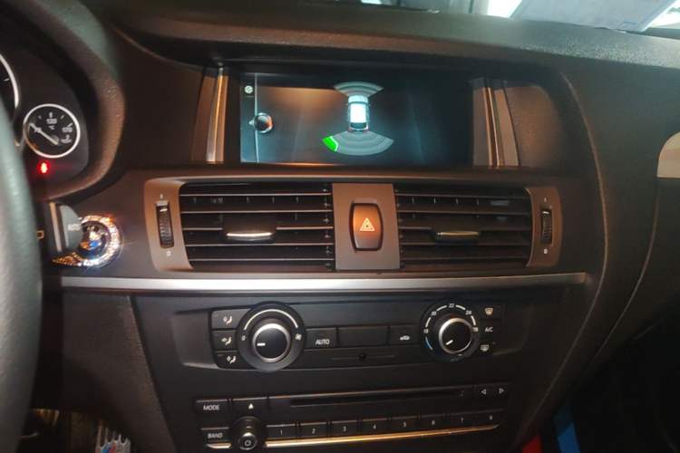 Used BMW X3 2016 sDrive20i Audio And AC Panel