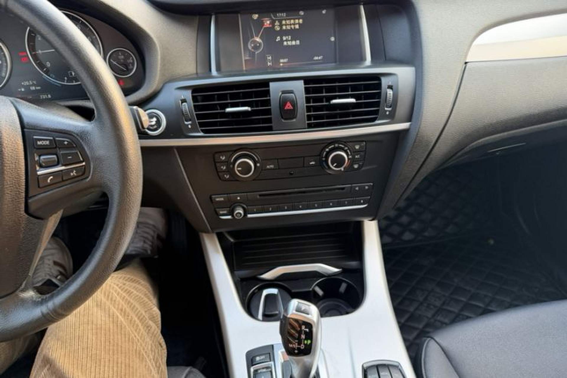 Used BMW X3 2016 sDrive20i Audio And AC Panel