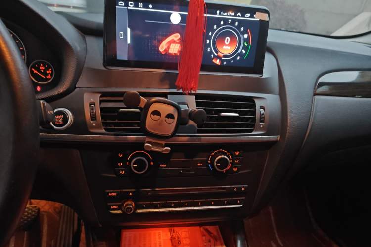 Used BMW X3 2016 sDrive20i Audio And AC Panel