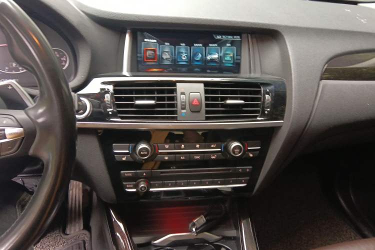 Used BMW X3 2016 xDrive20i M Sport Edition Audio And AC Panel