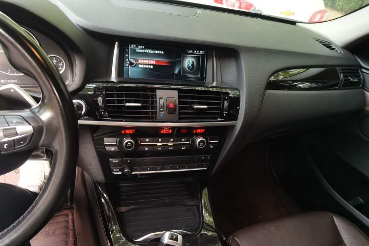 Used BMW X3 2016 xDrive20i M Sport Edition Audio And AC Panel