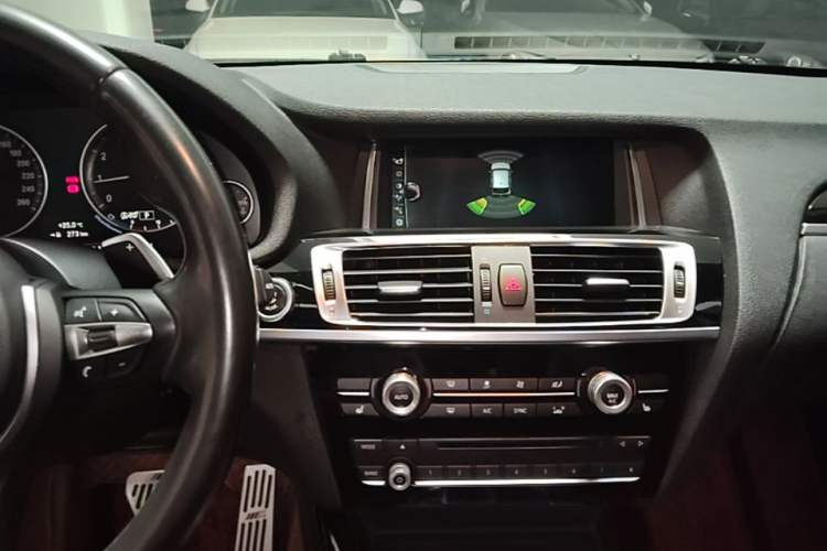 Used BMW X3 2016 xDrive20i M Sport Edition Audio And AC Panel