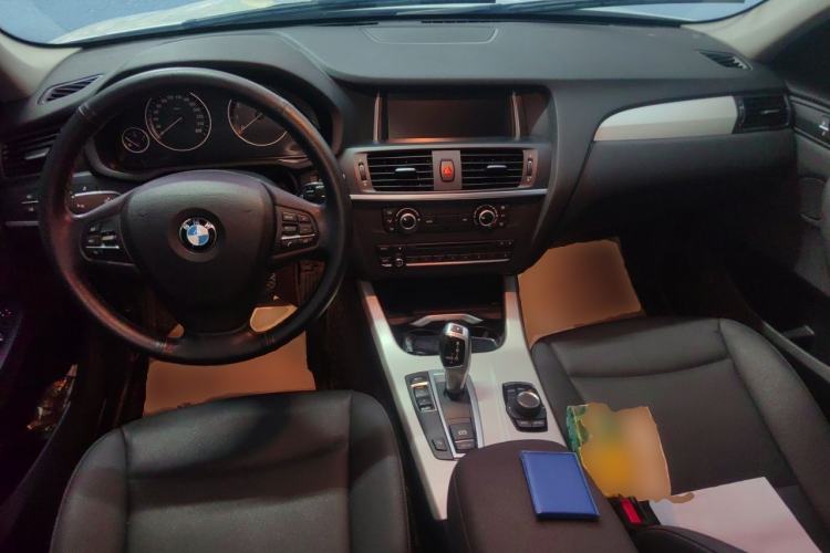 Used BMW X3 2016 sDrive20i Center Console