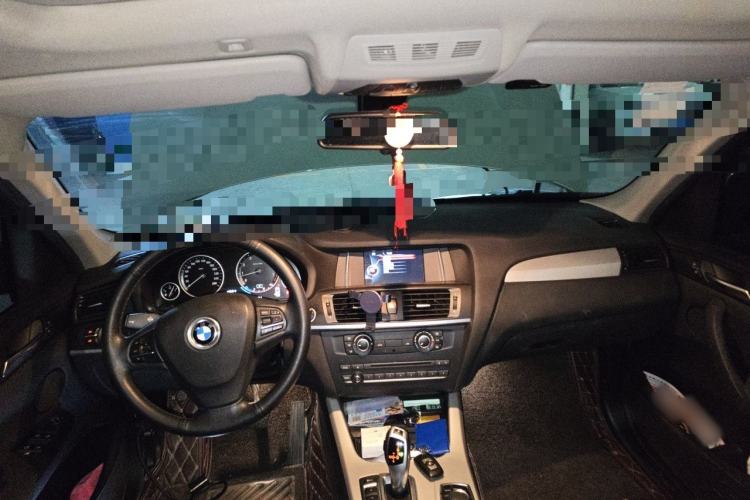 Used BMW X3 2016 sDrive20i Center Console