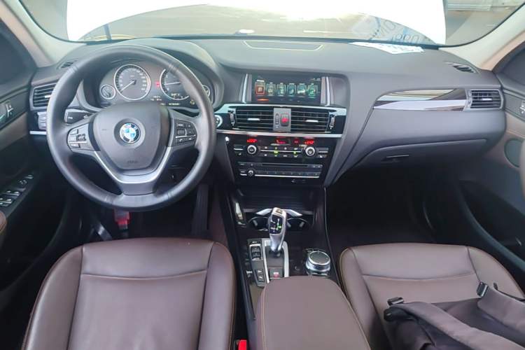 Used BMW X3 2016 xDrive20i M Sport Edition Center Console