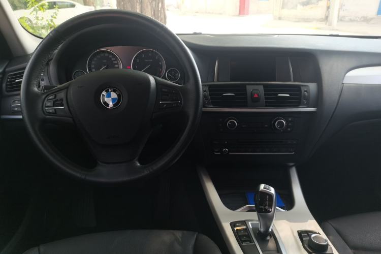 Used BMW X3 2016 sDrive20i Center Console