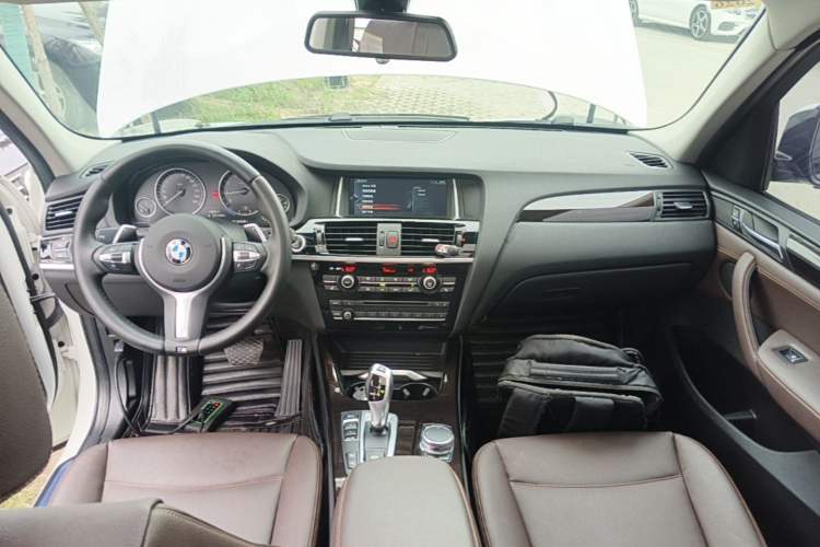 Used BMW X3 2016 xDrive20i M Sport Edition Center Console