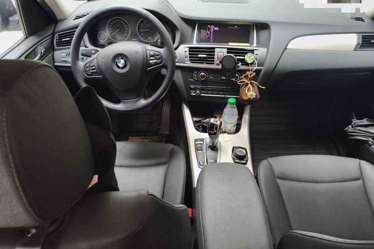Used BMW X3 2016 sDrive20i Center Console