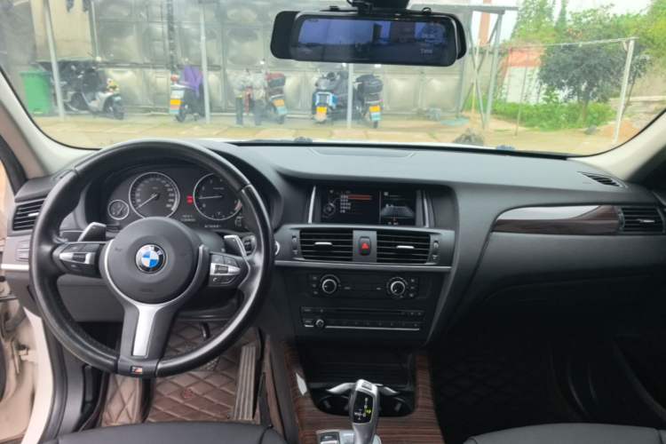 Used BMW X3 2016 sDrive20i Center Console