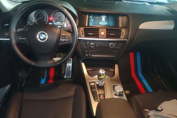 Used BMW X3 2016 sDrive20i Center Console