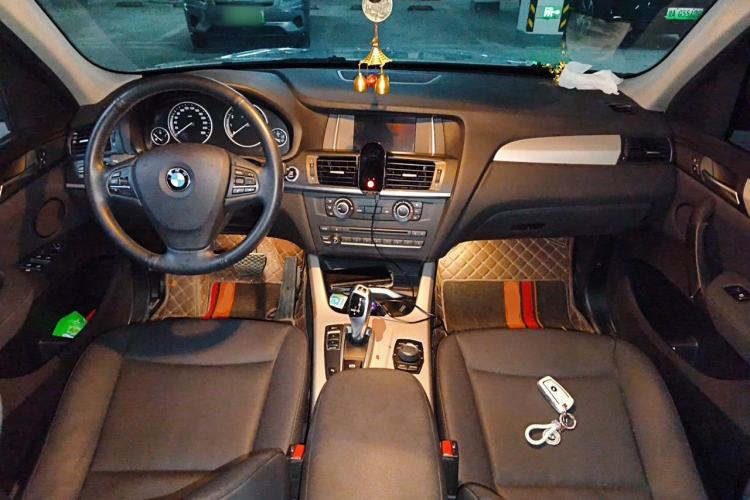 Used BMW X3 2016 sDrive20i Center Console