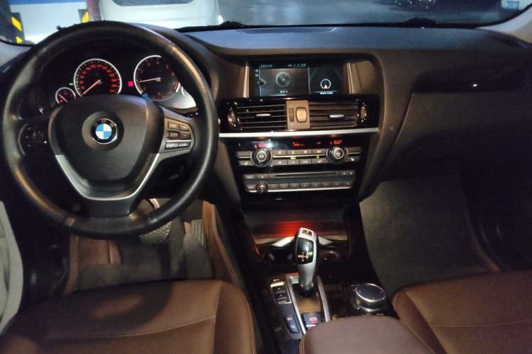 Used BMW X3 2016 xDrive20i M Sport Edition Center Console