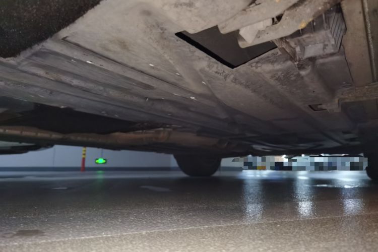 Used BMW X3  Chassis Front Left