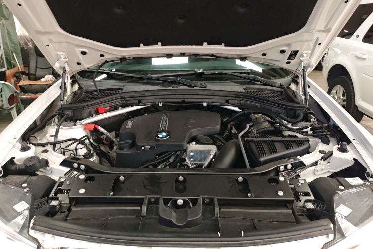 Used BMW X3 2016 sDrive20i Engine Bay