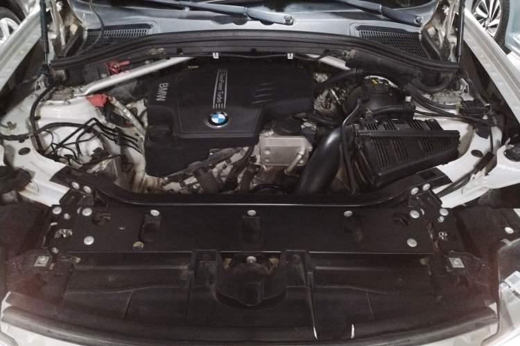 Used BMW X3 2016 sDrive20i Engine Bay