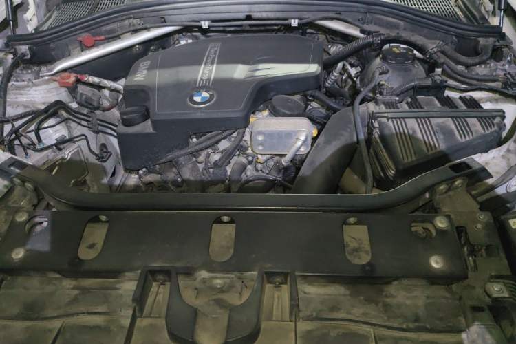Used BMW X3 2016 sDrive20i Engine Bay