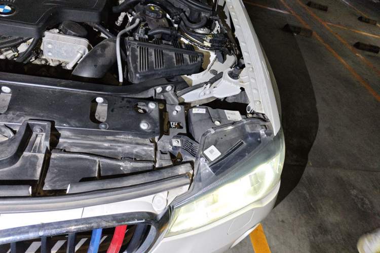 Used BMW X3 2016 sDrive20i Engine Bay Left