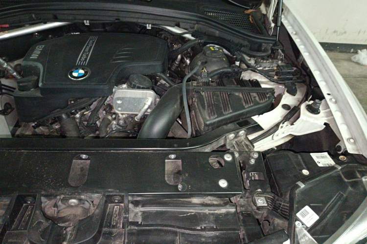 Used BMW X3 2016 sDrive20i Engine Bay Left