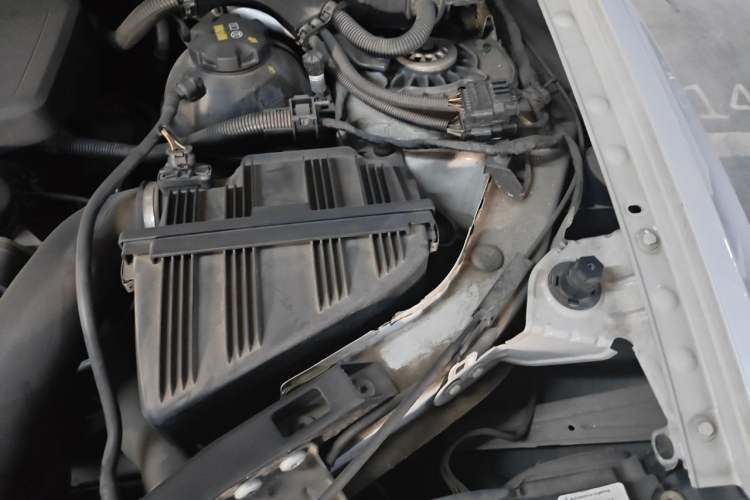 Used BMW X3 2016 xDrive20i M Sport Edition Engine Bay Left