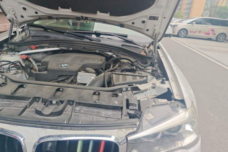Used BMW X3 2016 sDrive20i Engine Bay Left