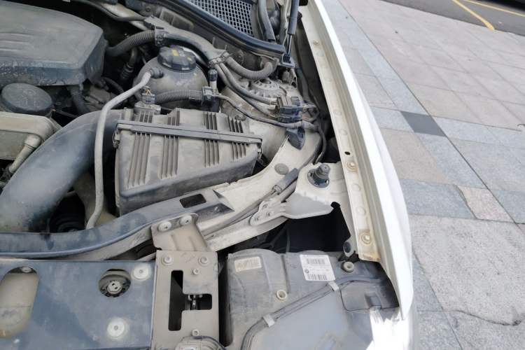 Used BMW X3 2016 xDrive20i M Sport Edition Engine Bay Left