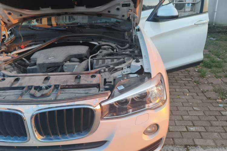 Used BMW X3 2016 sDrive20i Engine Bay Left